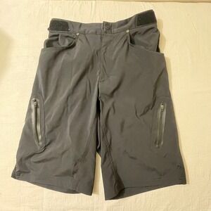 ZOIC Mens Medium Black Cycling Bike Shorts Mountain Pockets Adjustable‎ Waist